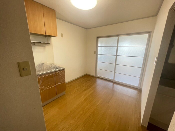 物件内観写真16　(廊下)