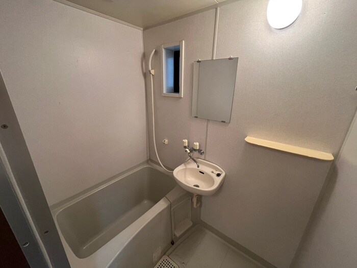 物件内観写真11　(バス／シャワールーム等)