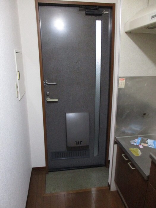 物件内観写真20　(玄関)