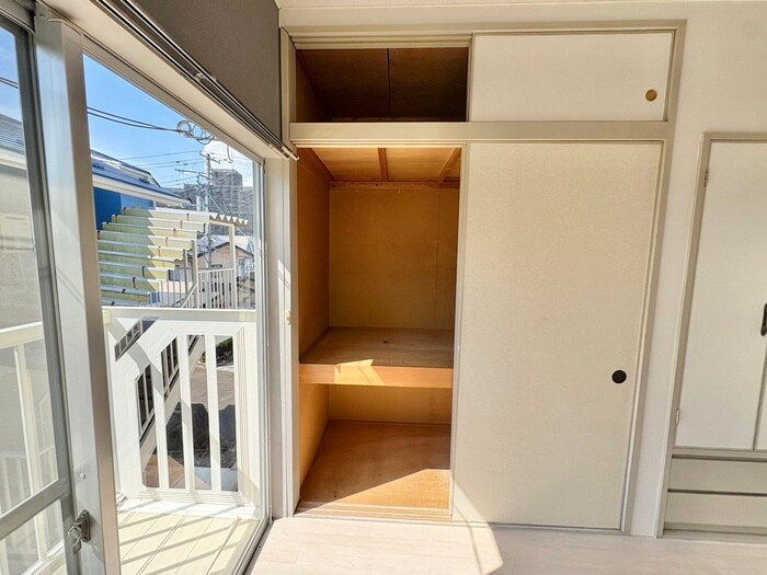 物件内観写真12　(収納)