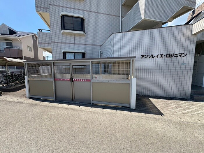 物件外観写真4　(建物設備)