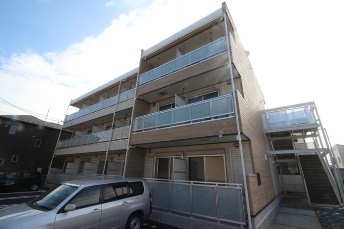 物件外観写真2　(外観写真)