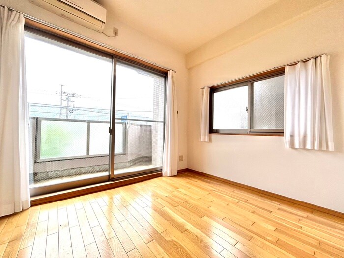 物件内観写真7　(居室)