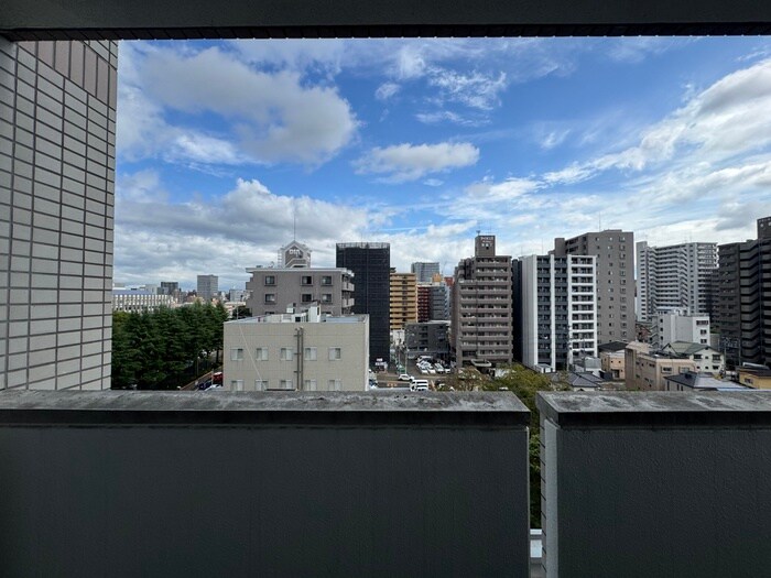 物件内観写真22　(室内からの展望)