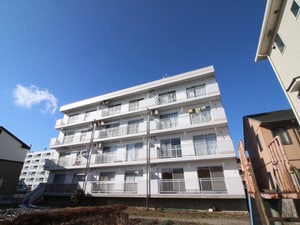 マンション二枚橋外観写真