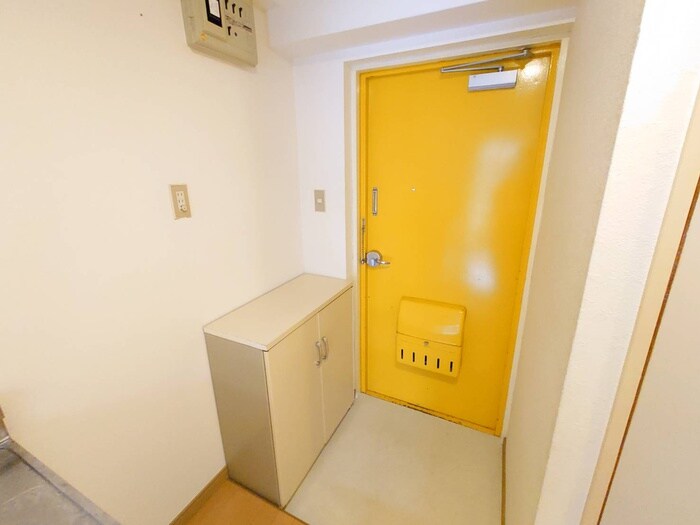 物件内観写真19　(玄関)