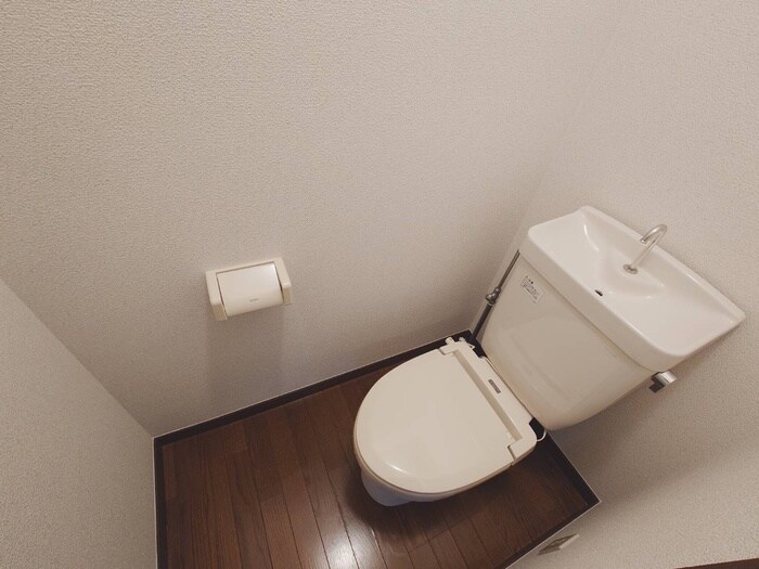 物件内観写真11　(トイレ)