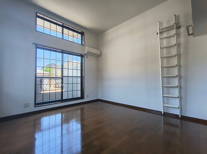 物件内観写真22　(居室)