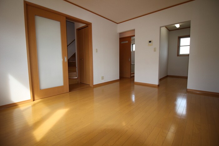 物件内観写真7　(居室)