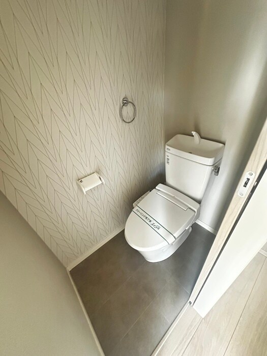 物件内観写真13　(トイレ)