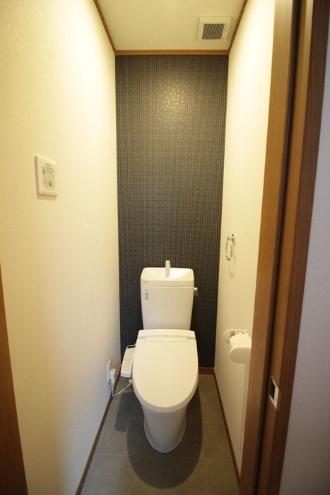 物件内観写真13　(トイレ)