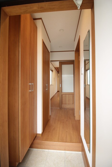 物件内観写真19　(廊下)