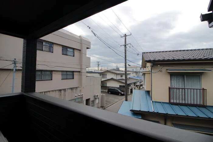 物件内観写真21　(室内からの展望)