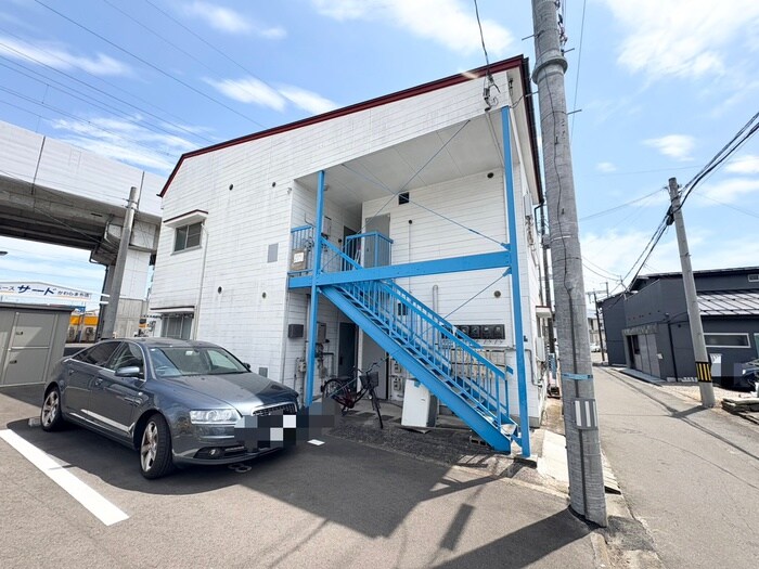 物件外観写真1　(外観写真)