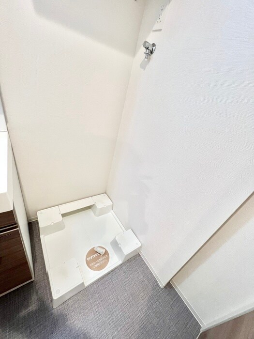 物件内観写真14　(洗濯機置場)