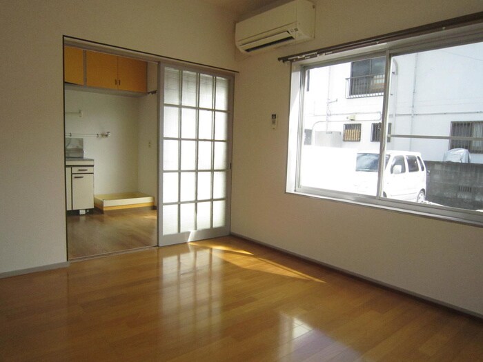 物件内観写真7　(居室)