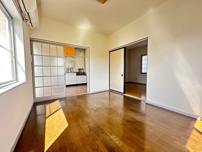 物件内観写真18　(居室)