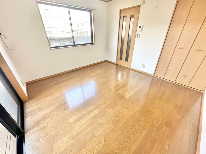 物件内観写真8　(居室)