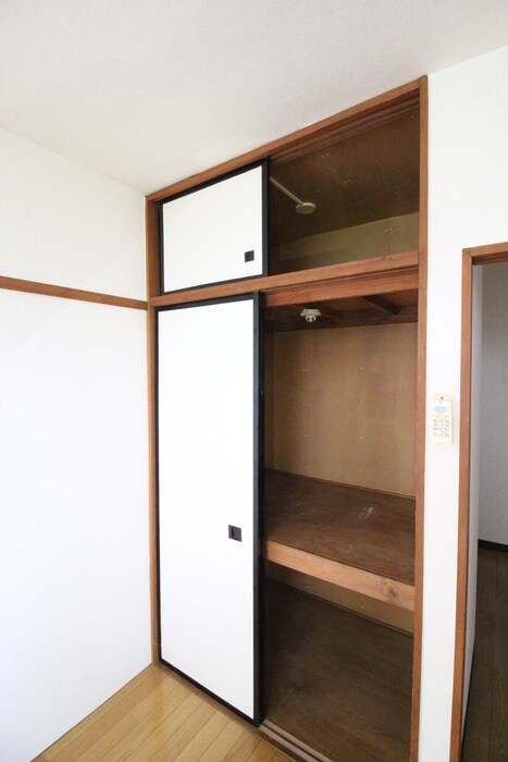 物件内観写真9　(収納)