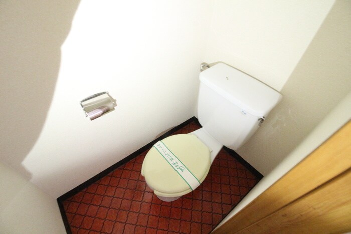 物件内観写真12　(トイレ)