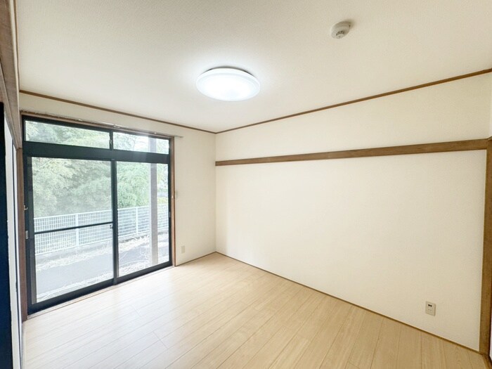 物件内観写真7　(居室)