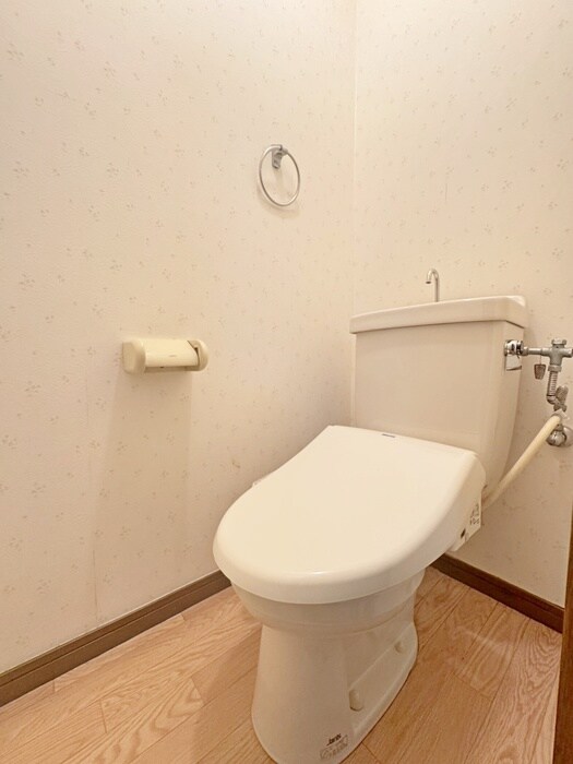 物件内観写真12　(トイレ)