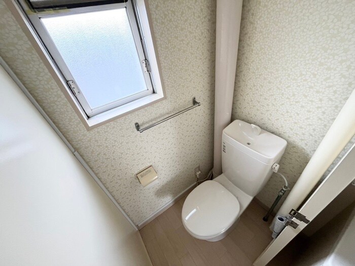 物件内観写真11　(トイレ)