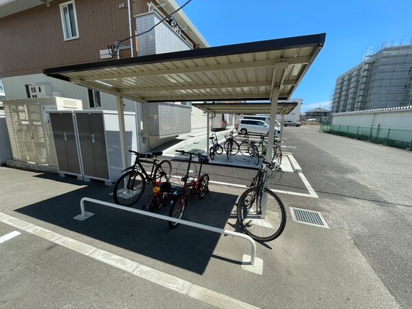 駐輪場