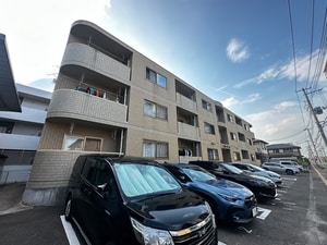 フルール新田東外観写真