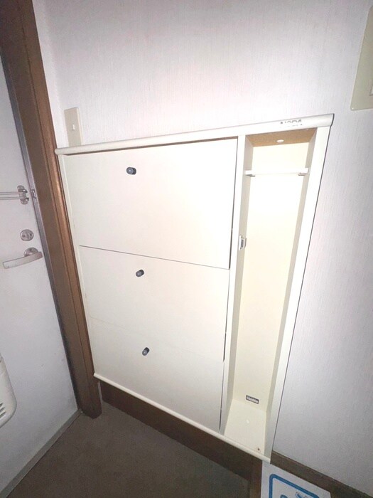 物件内観写真17　(靴箱)