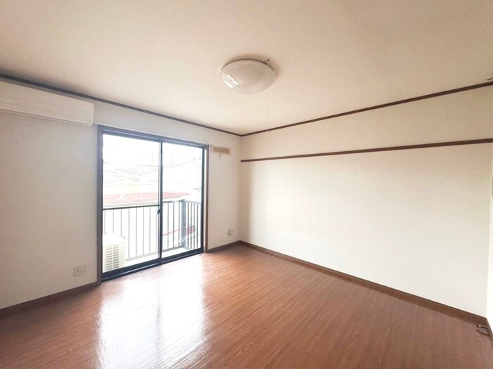 物件内観写真19　(居室)