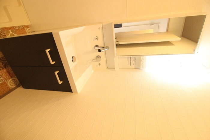 物件内観写真13　(洗面)