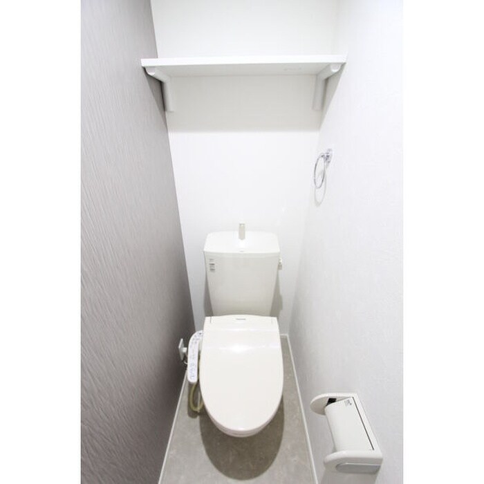 物件内観写真11　(トイレ)