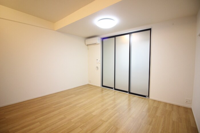 物件内観写真19　(居室)