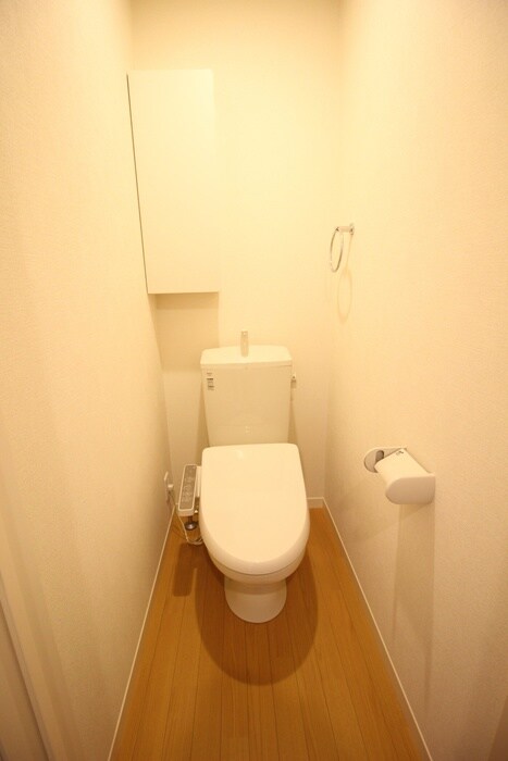 物件内観写真16　(トイレ)
