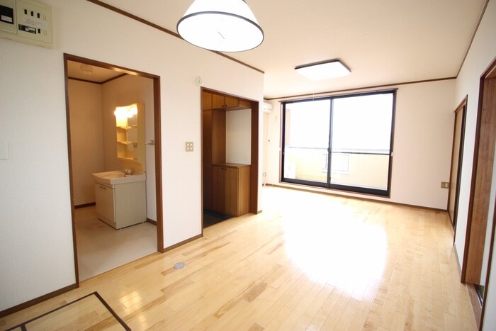 物件内観写真9　(居室)