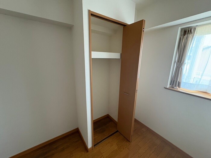 物件内観写真11　(収納)
