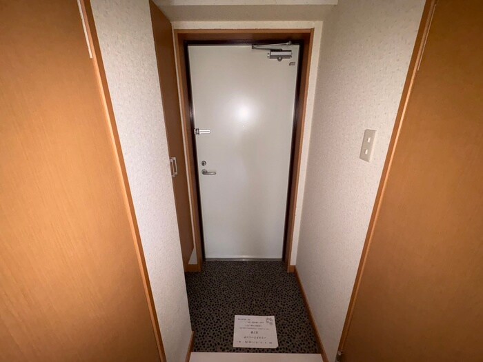 物件内観写真19　(玄関)