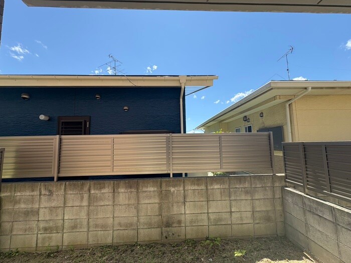 物件内観写真22　(室内からの展望)