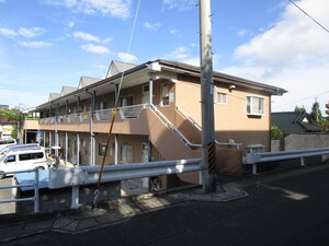 コ－ポ亀山Ⅱ外観写真