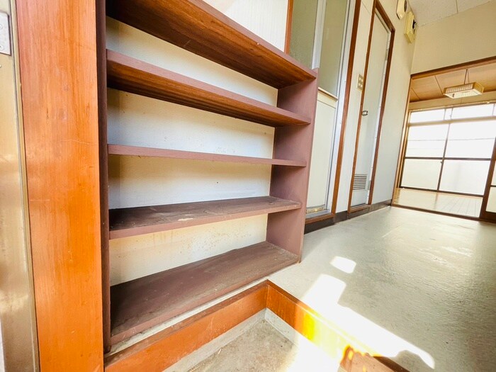 物件内観写真14　(靴箱)