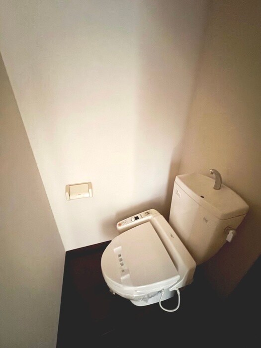 物件内観写真11　(トイレ)