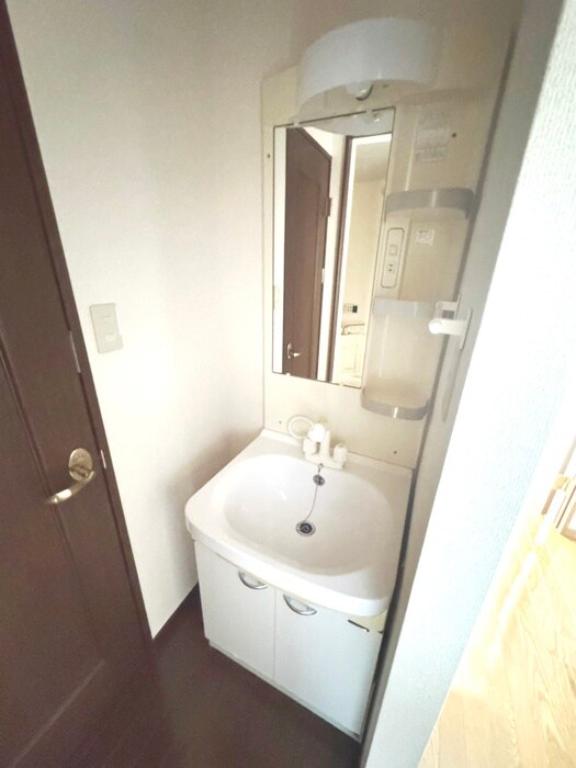 物件内観写真12　(洗面)