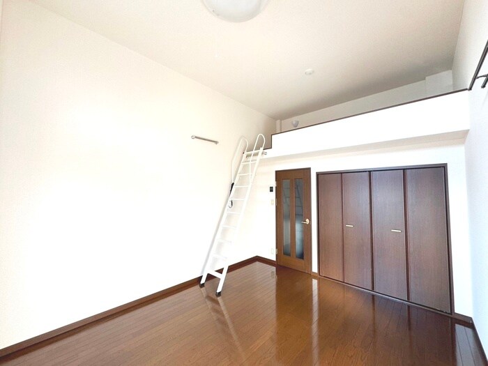 物件内観写真21　(居室)