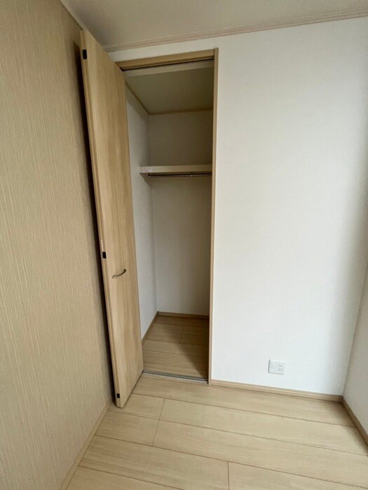 物件内観写真16　(収納)