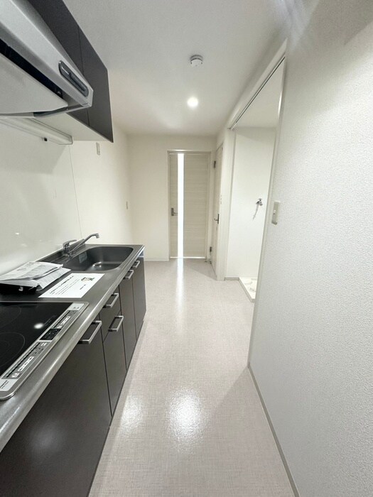 物件内観写真16　(廊下)