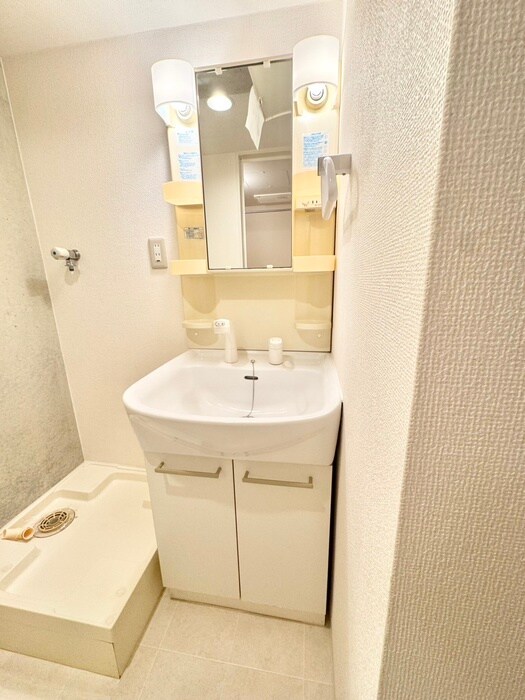 物件内観写真11　(洗面)