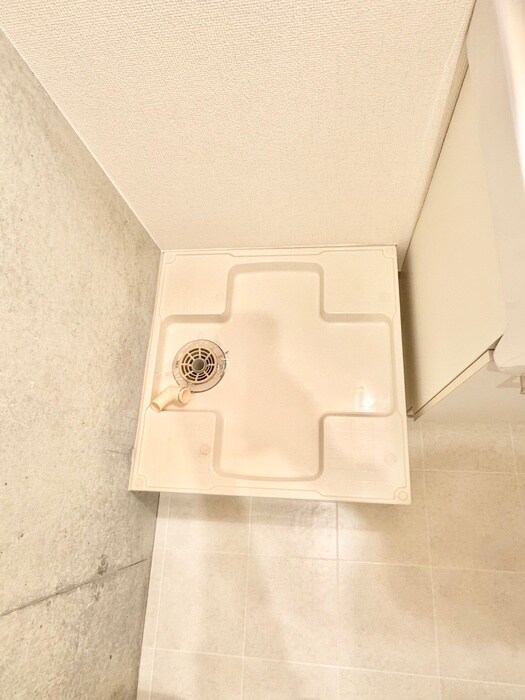 物件内観写真13　(洗濯機置場)