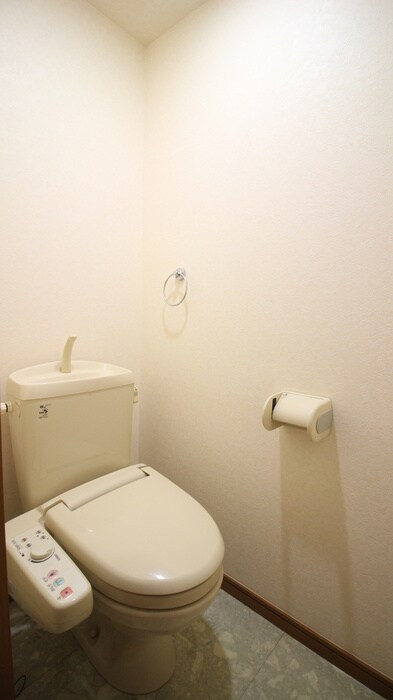 物件内観写真13　(トイレ)