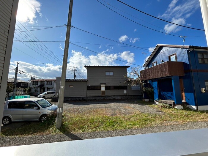 物件内観写真22　(室内からの展望)